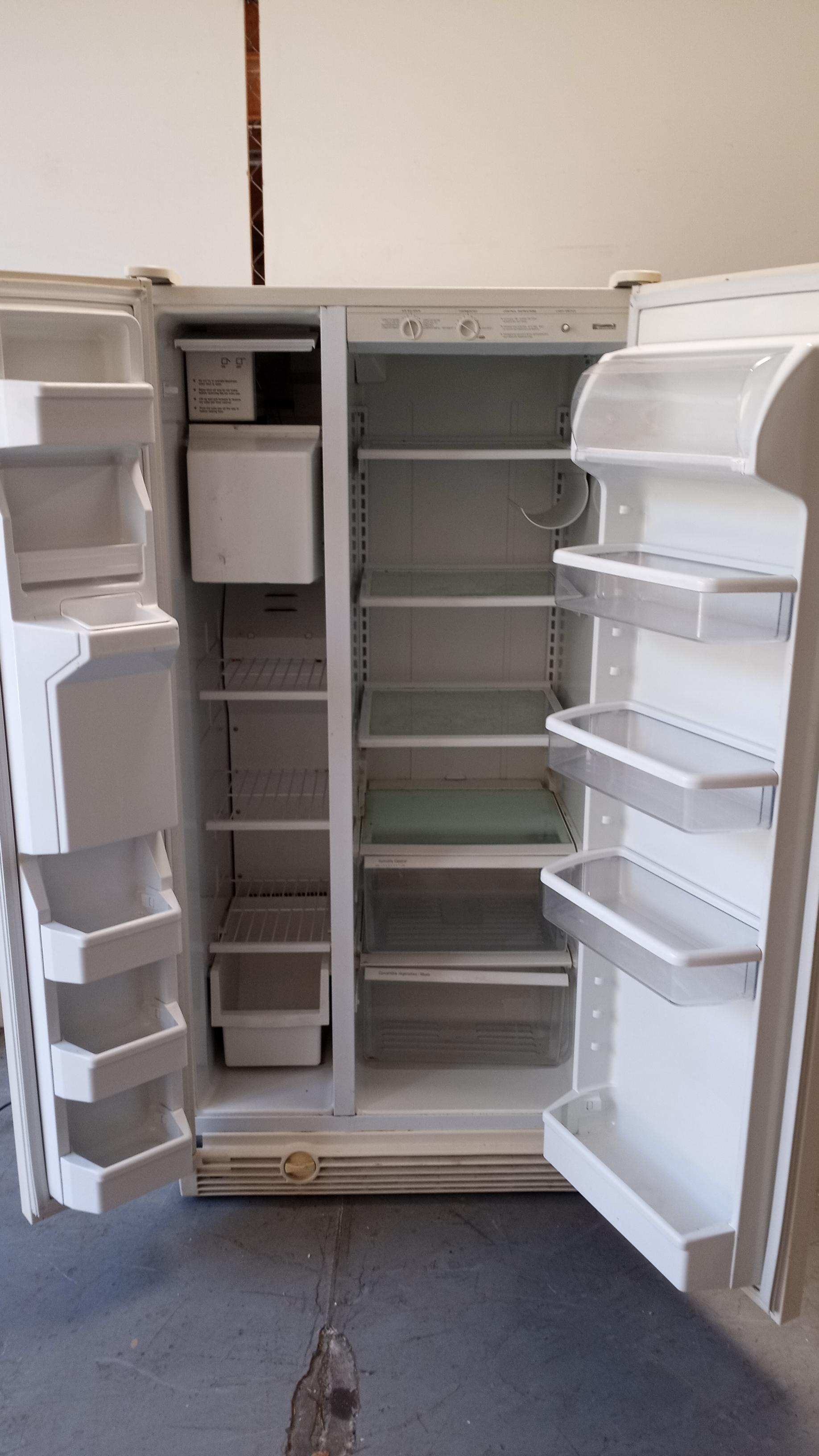 San Diego ReStore GENTLY USED Kenmore Refrigerator