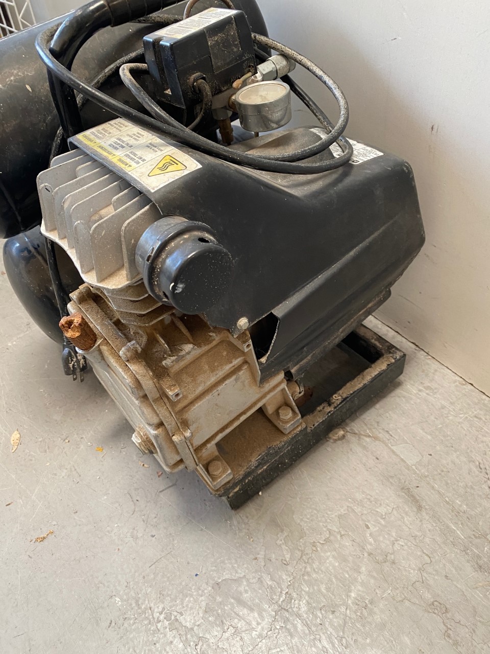 San Diego ReStore GENTLY USED Air Compressor