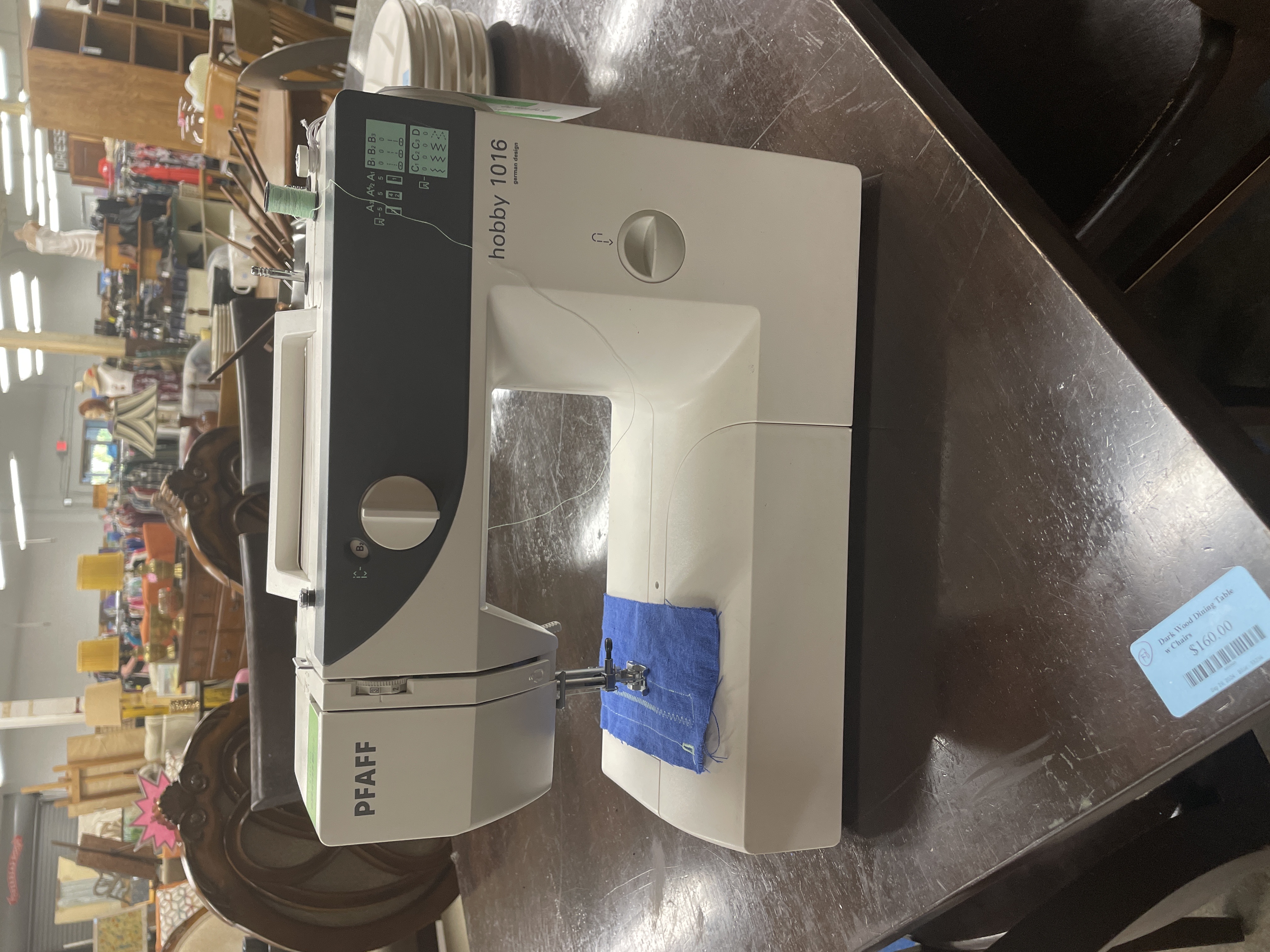 Reuse Pfaff Hobby 1016 Sewing Machine