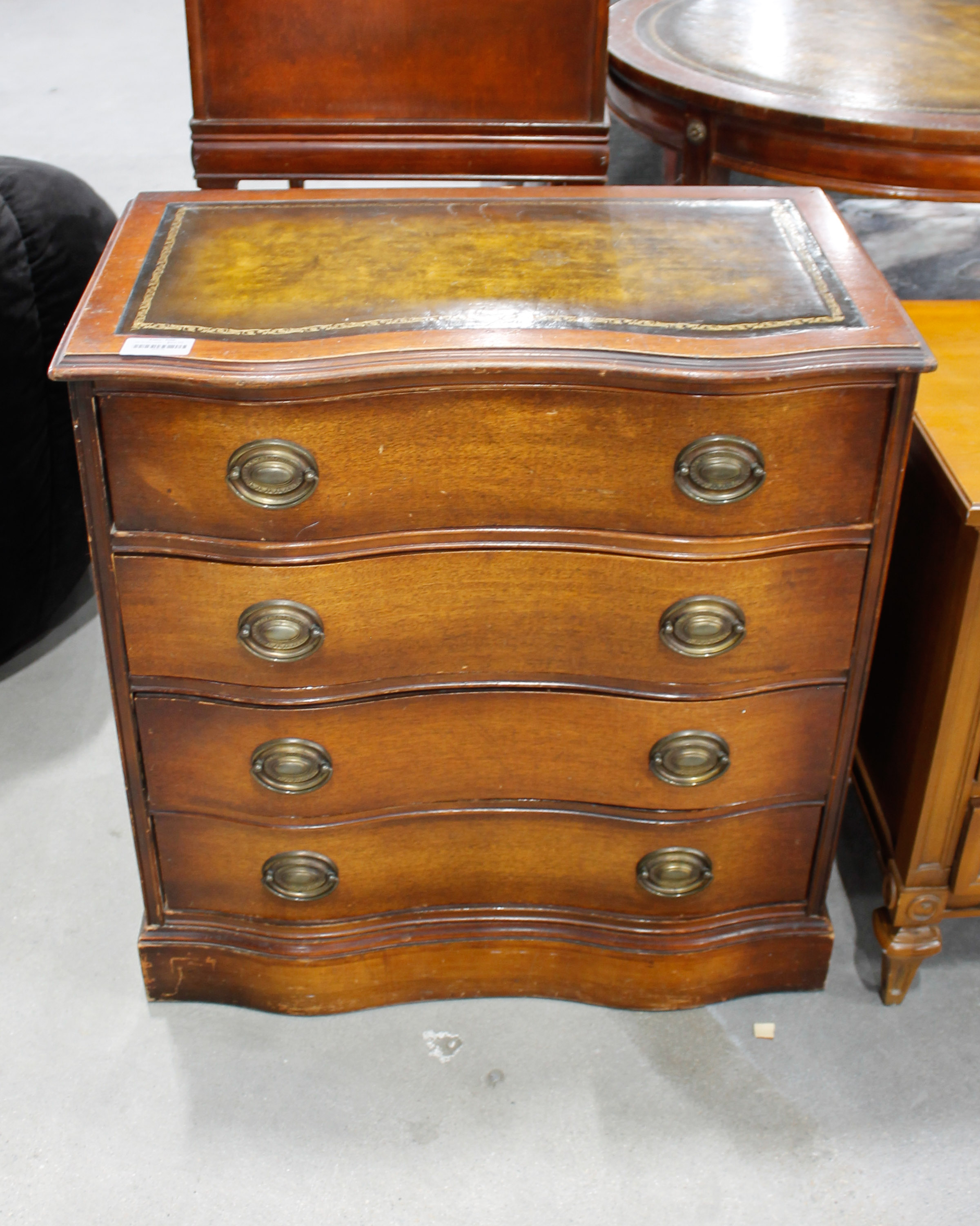leather top dresser Antique Georgian Style Serpentine Front Leather Top Mahogany Four Drawer Chest