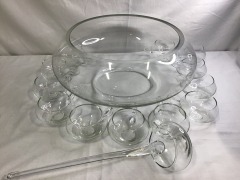 Riekes Crisa Moderno Blown 14 Piece Punch Bowl Set