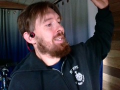 Thing?? * Silly item?? * boo??