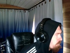 Thing?? * Silly item?? * boo??