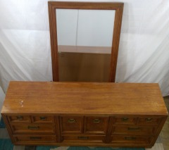 Dresser\/Mirror