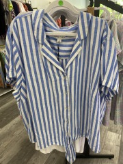 ava & viv blue\/white striped button up 4X