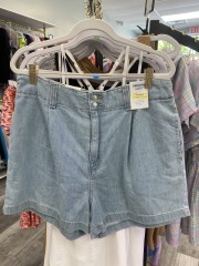 denizen from levi blue jean shorts 8\/W29