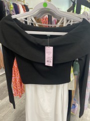 wild fable black crop top sweater S