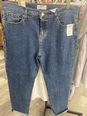 denizen from levi blue jeans 8\/ W29