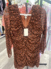 a.new day brown geo dress L