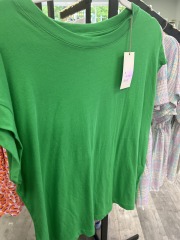a.new day green sleeveless t-shirt L