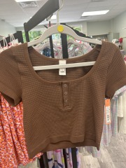 colsie brown button up v-neck crop top M