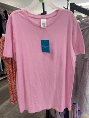 kids west loop pink tshirt M