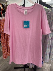 kids west loop pink tshirt L