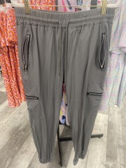 Jeans, pants - Men - M