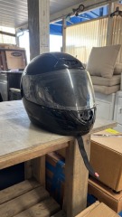Motorcycle helmet