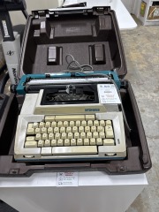 Smith Corona 2200 Vintage Electric Typewriter