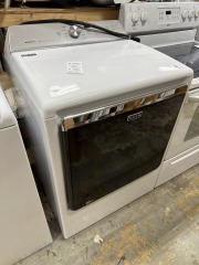 Maytag Bravs XL Electric Dryer