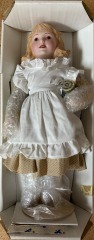 Franklin Heirloom Country Store Girl \u2013 J&P Coats Clark Thread Doll