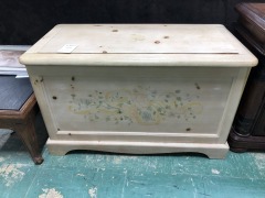 Painted Country Pine Cedar Chest