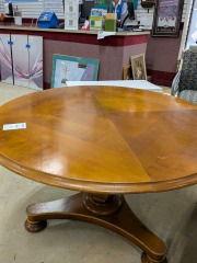 round Wood Dining Rm Table