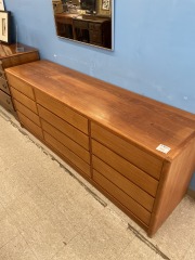 12 drawer dresser
