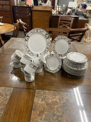 Savoir Vivre Floral Dishware (Set of 36)
