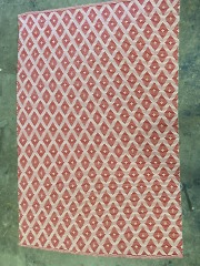 Red Diamond shape 4x7FT  Rug