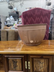 Beige Pot