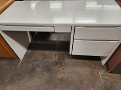 White Painted Desk