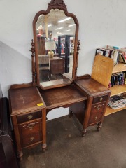 Antique Mahogany Vanity with Mirror