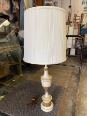 Vintage Neoclassical Stiffel 3 Way Lamp
