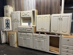 14 PC KITCHEN CABINET SET
