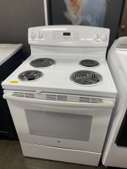 White Haier Stove