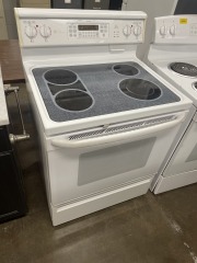 GE Ceramic Top Oven \/ Stove with Bridge Burner