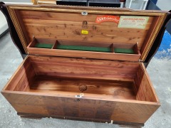 Vintage Lane Cedar Chest