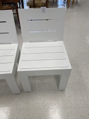 White Metal outdoor chairs