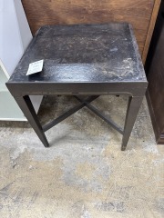 Leaf Pattern End Table