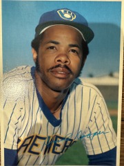1980 Topps 5x7 Cecil Cooper (No. 33\/60)