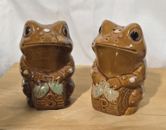Made in Japan Toad Salt n Pepper Shakers