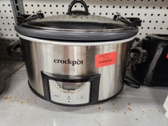 Crockpot Stainless w Lockable Lid