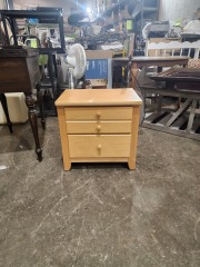 2 DRAWER LIGHT BROWN NIGHT STAND