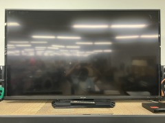 Sharp Aquos 70\
