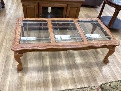 BROWN COFFEE TABLE WITH GLASS INSERT