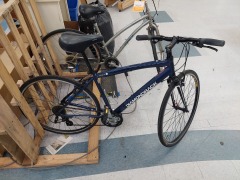 DARK BLUE DIAMONDBACK INSIGHT 1 19 IN. (LARGE) 21 SPD. BIKE