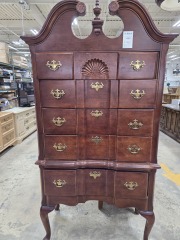 Traditional Cherry 5 Drawer Dresser