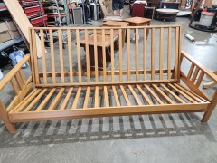FUTON FRAME