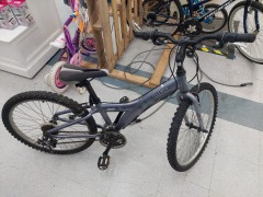 GREY GIANT MTX 225 24 IN. 21 SPEED KIDS BIKE