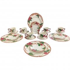 28 pc Franciscan Apple Dinnerware