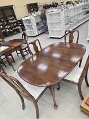 GLOSSED OBLONG QUEEN ANNE 2 LEAF DINING TABLE W\/ 4 CHAIRS
