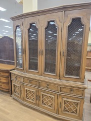 LARGE SOFT BROWN 2 PIECE LATTICED HUTCH
